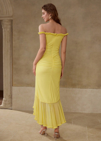Желтое праздничный, вечернее платье годе, с открытыми плечами, с открытой спиной SHEIN однотонное