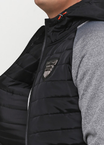 Чорна демісезонна куртка RG 512