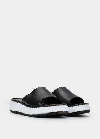 Черно-белые шлепанцы Braska с белой подошвой