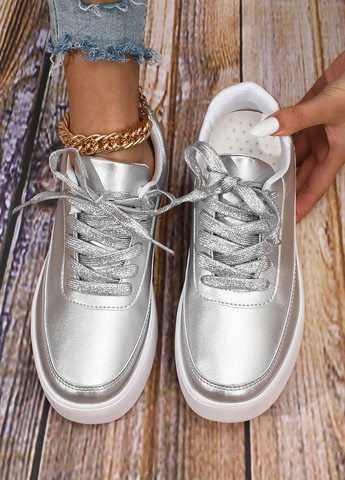 Срібні кеди SHEIN