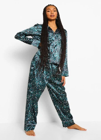 Зеленая всесезон пижама Boohoo