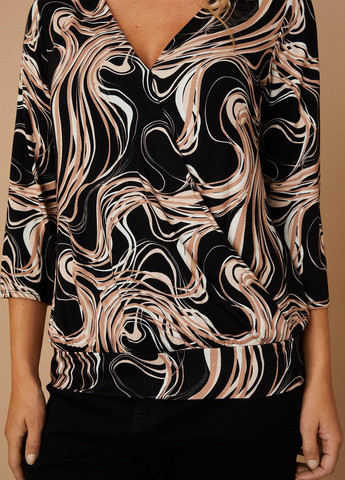 Чёрная блуза на запах Wallis