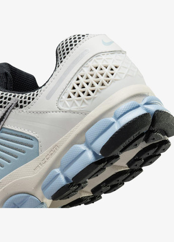 Кросівки FQ7079-001 Nike Zoom Vomero 5 білі демісезони (328004762)