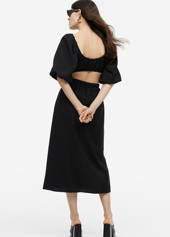 Черное кэжуал платье клеш H&M однотонное