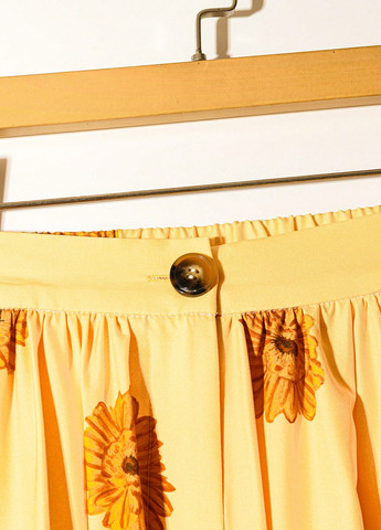 Желтая кэжуал цветочной расцветки юбка SHEIN клешированная