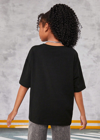 Черная летняя футболка SHEIN