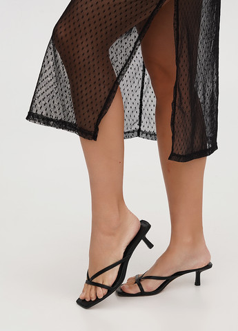 Черное вечернее платье Stradivarius однотонное