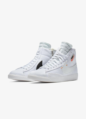 Кроссовки BQ4022-102 Nike W BLAZER MID REBEL белые демисезоны (317235524)