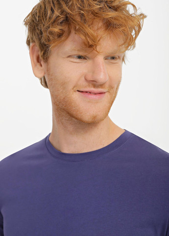 Фиолетовая футболка Promin