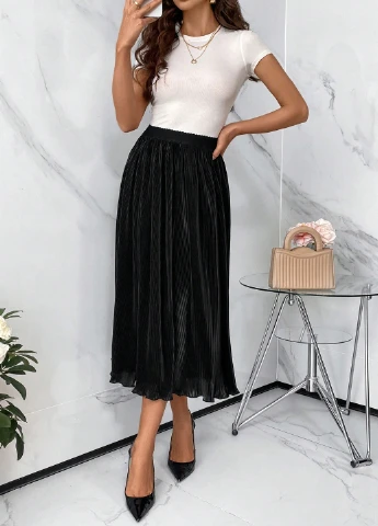 Черная кэжуал однотонная юбка SHEIN плиссе