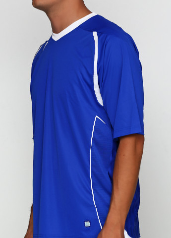 Синяя футболка Umbro