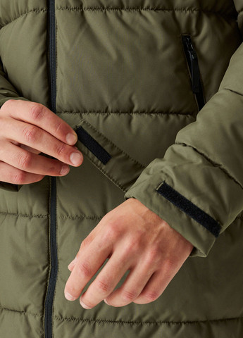Оливковая (хаки) зимняя куртка Regatta Hallin II