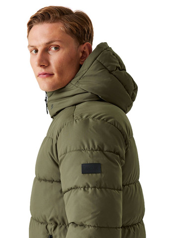 Оливковая (хаки) зимняя куртка Regatta Hallin II