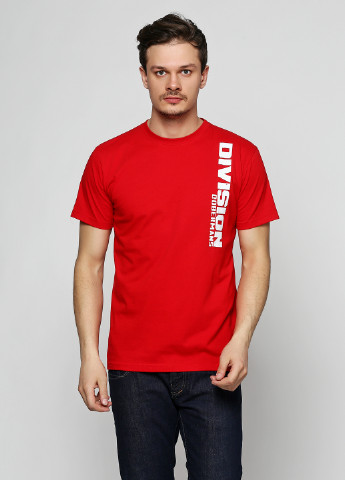 Красная футболка с коротким рукавом Dobermans Aggressive