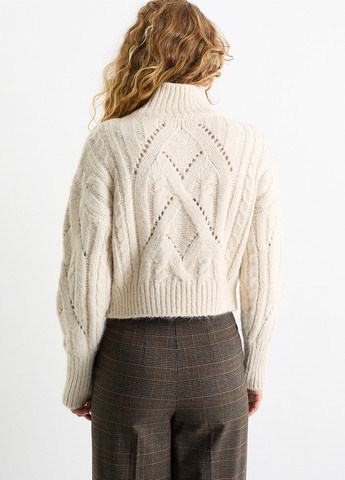 Светло-бежевый зимний свитер C&A