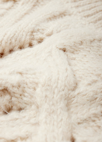 Светло-бежевый зимний свитер C&A