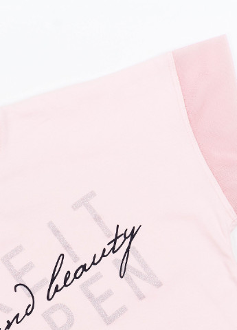 Светло-розовая летняя футболка Z16