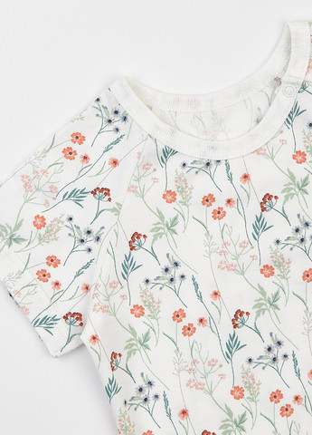 Молочная летняя футболка Ляля