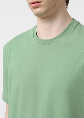 Зеленая футболка Promin