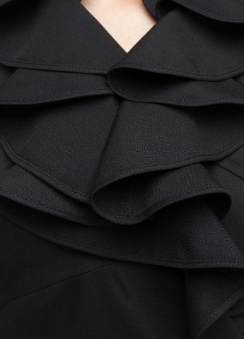 Черное кэжуал платье футляр BGL однотонное