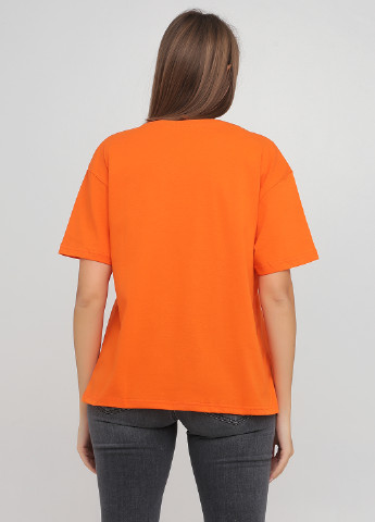 Оранжевая летняя футболка Shik