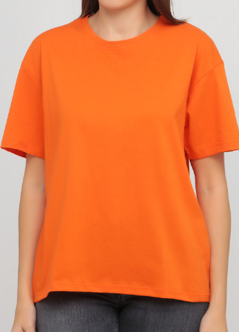 Оранжевая летняя футболка Shik