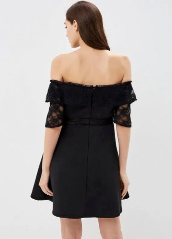 Черное кэжуал платье с открытыми плечами Lost Ink однотонное