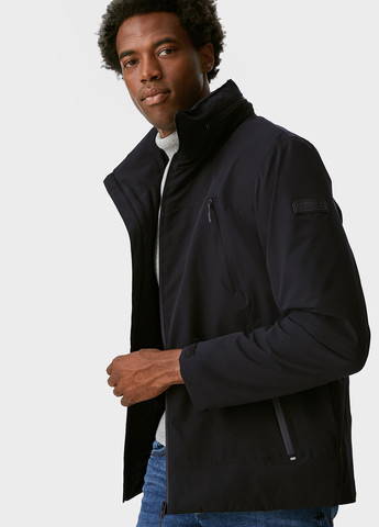 Чорна демісезонна куртка C&A