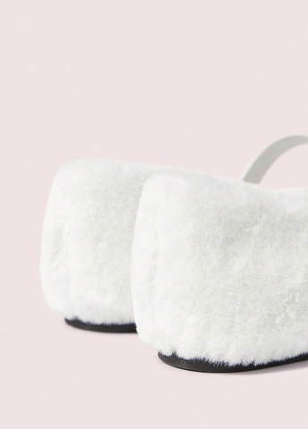 Жіночі балетки SHEIN | білі однотонні хутро текстиль (341250570)