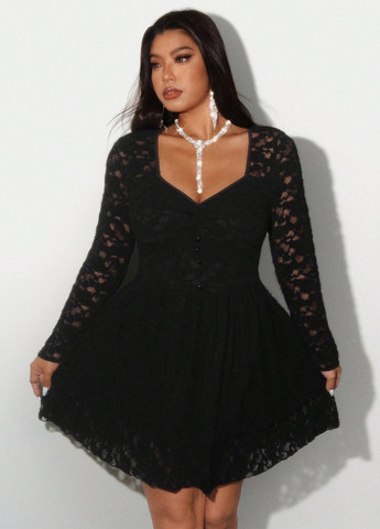 Черное коктейльное платье клеш SHEIN однотонное