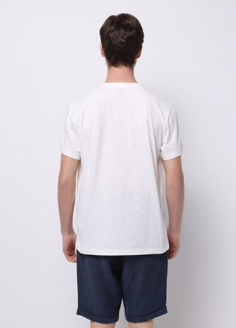 Белая футболка Colin's