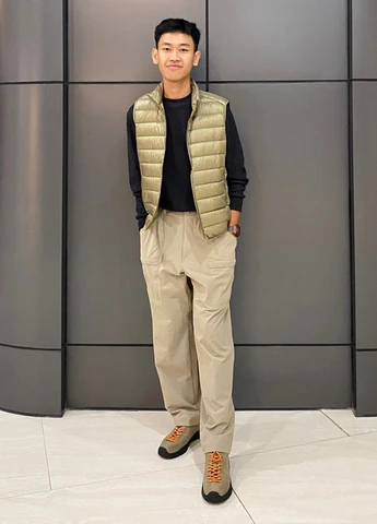 Жилет Uniqlo (333568542)