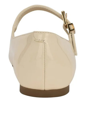 Жіночі балетки Guess | бежеві однотонні лаковані штучна шкіра (322871299)