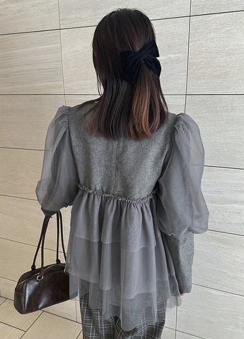 Сіра блуза з баскою SHEIN