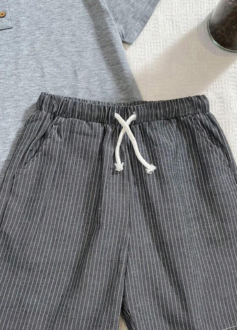 Светло-серый летний комплект (футболка, шорты) SHEIN