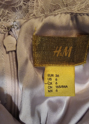 Розовое коктейльное короткое платье H&M однотонное