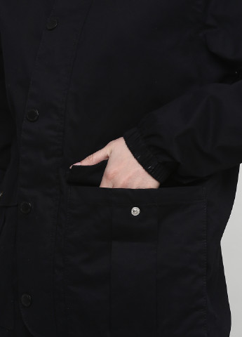 Чорна демісезонна куртка Lyle & Scott