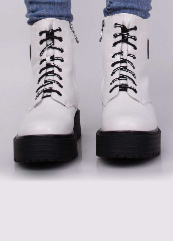 Черевики жіночі No Brand Ботинки однотонні білі