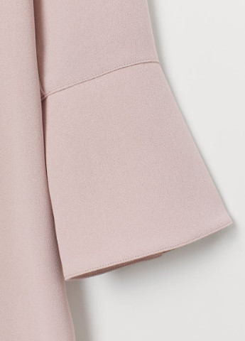 Світло-рожева кежуал сукня з трикутним вирізом H&M однотонна