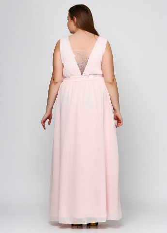 Розовое вечернее платье Chi Chi
