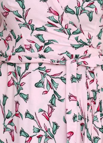 Светло-розовое кэжуал платье Bon Voyage с цветочным принтом