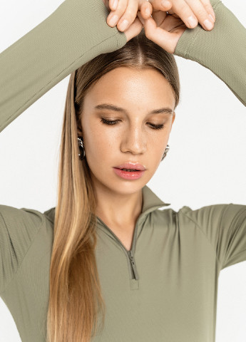 Оливковая женская футболка-джемпер befree