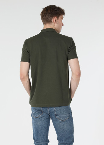 Оливковая (хаки) футболка-поло для мужчин Colin's однотонная