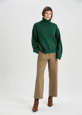 Зелений зимовий светр DeFacto