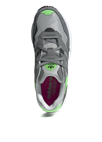 Грифельно-серые демисезонные кроссовки adidas Yung