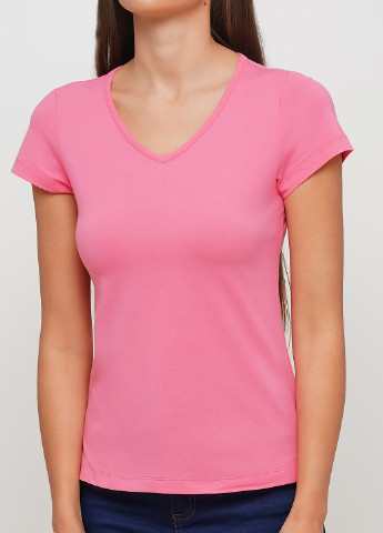 Розовая летняя футболка Vidoli