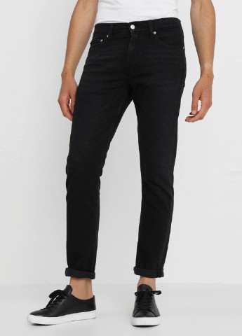 Черные демисезонные зауженные джинсы Calvin Klein