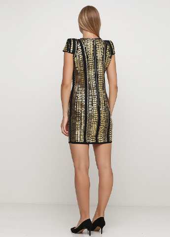 Золотистое коктейльное платье футляр Mangano с геометрическим узором
