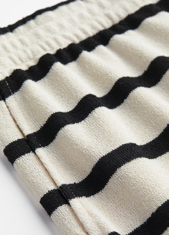 Шорти H&M (331768610)