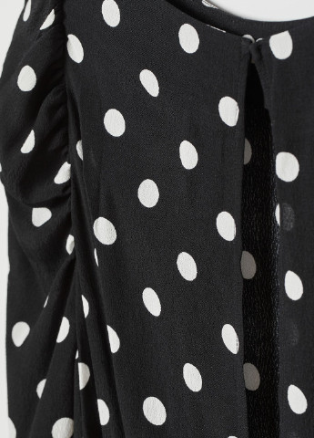 Черно-белое кэжуал платье H&M в горошек